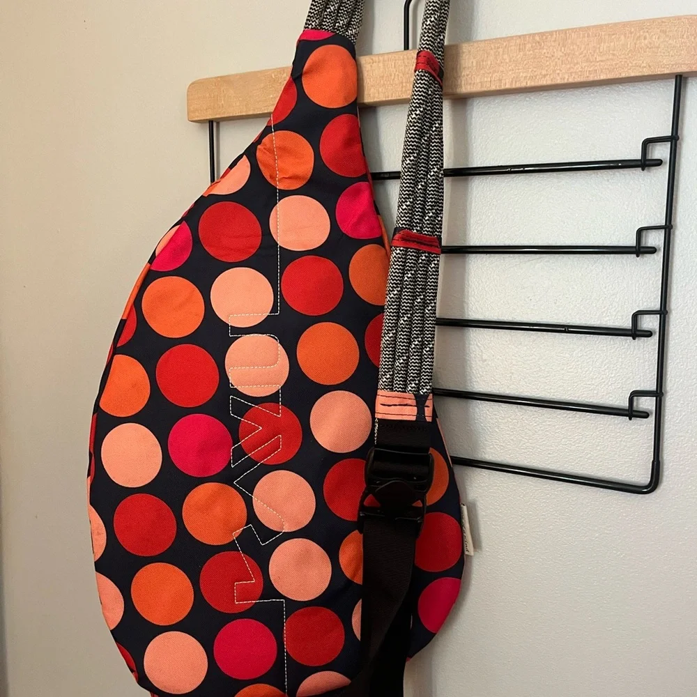 NWOT KAVU One Of‎ A Kind “Got Dots” Rope Sling Bag